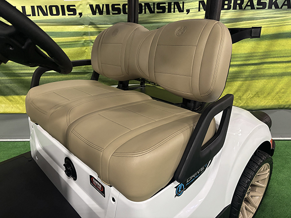 2024 Yamaha Drive 2 AC PTV Lithium Glacier White Golf Car - Image 4