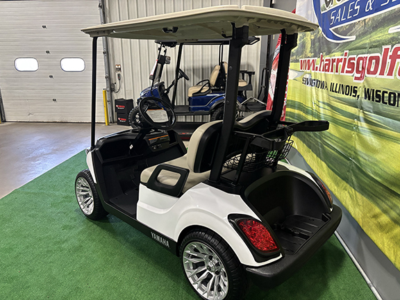 2019 Yamaha Drive 2 Electric Glacier White Golf Car - Image 5