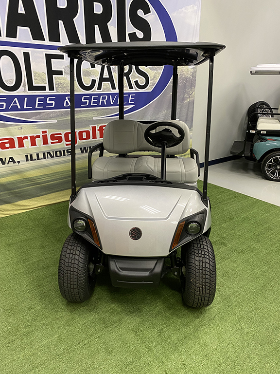 2023 Yamaha AC PTV IL Moonstone Metallic Golf Car - Image 2